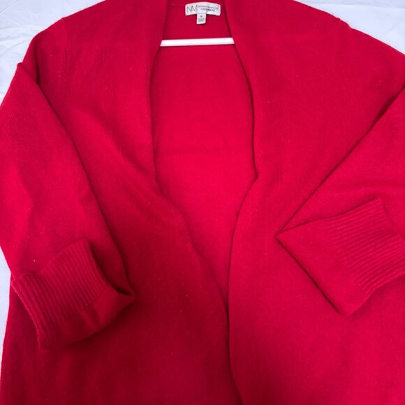 Neiman Marcus Woman's Open 100% Cashmere Sweater Sz M Red $279 - Picture 5 of 7